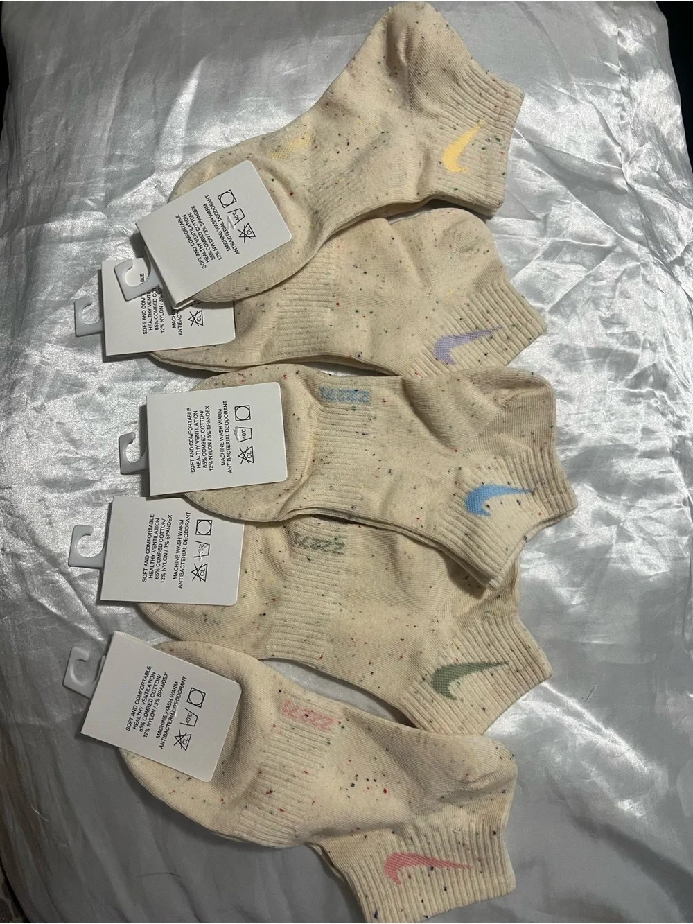 Women’s Speckled Ankle Socks - Cream with Pastel Swoosh (5-Pack)